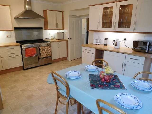  Image of 4 bedroom Detached house for sale in Kilmun Dunoon PA23 at Shore Road  Kilmun, PA23 8SB