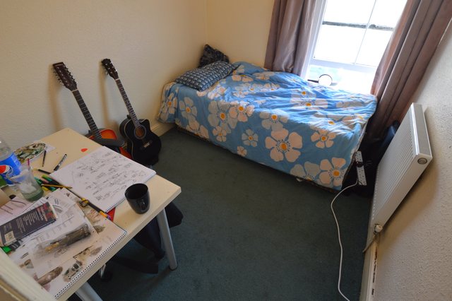  Image of 1 bedroom House Share to rent in John Street Treforest Pontypridd CF37 at Treforest  Glyntaff, CF37 1SW