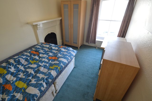  Image of 1 bedroom House Share to rent in John Street Treforest Pontypridd CF37 at Glyntaff, CF37 1SW
