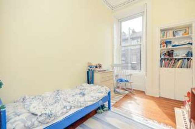  Image of 3 bedroom Flat for sale in Madeira Street Edinburgh EH6 at Madeira Street Leith Edinburgh, EH6 4AL