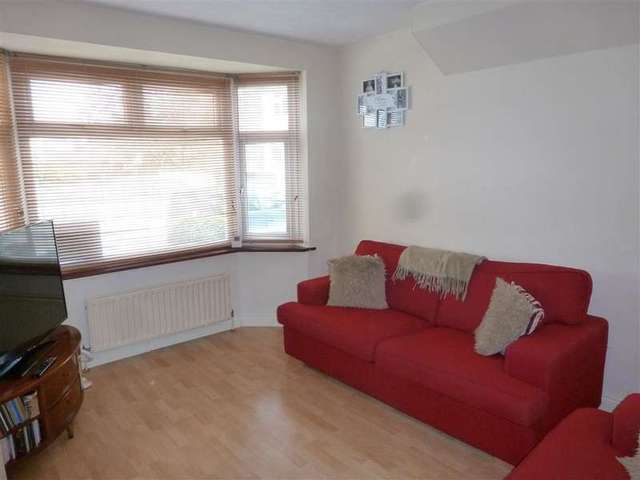  Image of 5 bedroom Terraced house for sale in Fleet Avenue Dartford DA2 at Dartford Kent Dartford, DA2 6NL