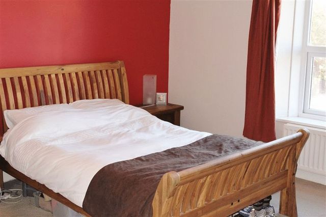  Image of 2 bedroom Semi-Detached house for sale in Forest Hall Road Forest Hall Newcastle upon Tyne NE12 at Forest Hall Road  Newcastle Upon Tyne, NE12 7BA