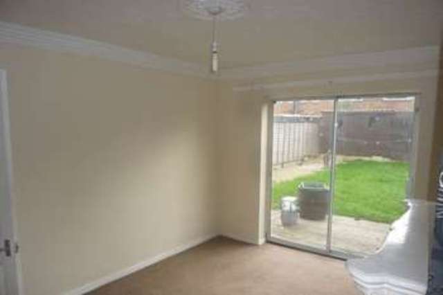 Image of 2 bedroom Terraced house to rent in Fountains Road Walsall WS3 at Fountains Road  Walsall, WS3 2RL