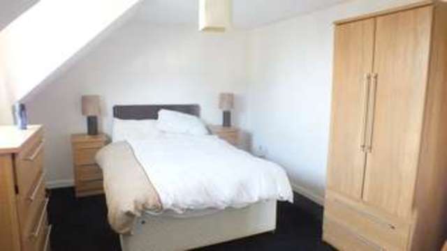  Image of 2 bedroom Detached house for sale in Freemans Walk Pembroke SA71 at Pembroke Pembrokeshire Pembroke, SA71 4AS
