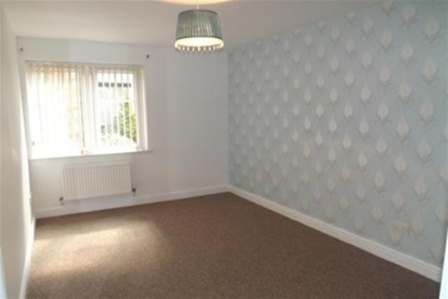  Image of 2 bedroom Flat to rent in Friarshall Gate Paisley PA2 at Paisley Renfrewshire Renfrewshire, PA2 6LD