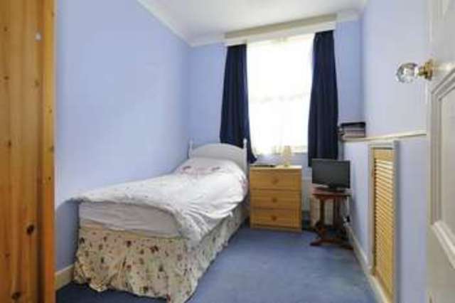  Image of 5 bedroom Semi-Detached house for sale in Gannon Road Worthing BN11 at Gannon Road  Worthing, BN11 2DT