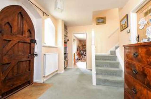 Image of 4 bedroom Semi-Detached house for sale in Garford Abingdon OX13 at Garford Abingdon, OX13 5PG