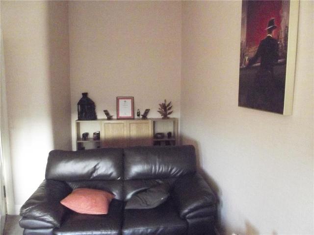  Image of 1 bedroom Flat to rent in Garry Street Glasgow G44 at Cathcart Glasgow Glasgow, G44 4AY