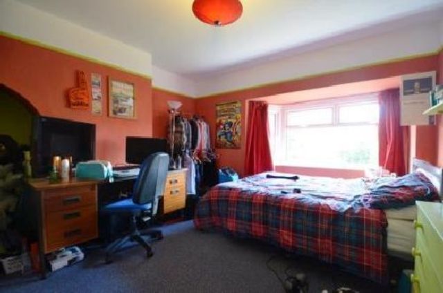  Image of 7 bedroom House Share to rent in Gibbins Road Selly Oak Birmingham B29 at Selly Oak West Midlands Selly Oak, B29 6NH