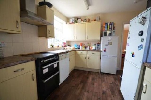  Image of 7 bedroom House Share to rent in Gibbins Road Selly Oak Birmingham B29 at Selly Oak West Midlands Selly Oak, B29 6NH