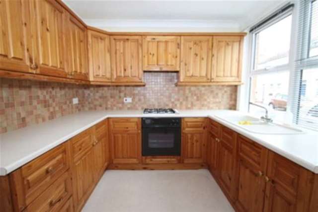  Image of 2 bedroom Detached house to rent in Gladwell Road Bromley BR1 at Bromley, BR1 4DA