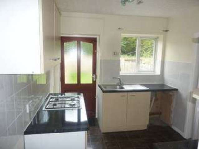  Image of 3 bedroom Semi-Detached house to rent in Glastonbury Crescent Bloxwich Walsall WS3 at Glastonbury Crescent  Walsall, WS3 2RG