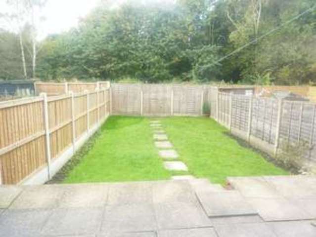  Image of 3 bedroom Semi-Detached house to rent in Glastonbury Crescent Bloxwich Walsall WS3 at Glastonbury Crescent  Walsall, WS3 2RG