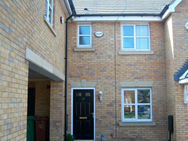  Image of 2 bedroom Detached house to rent in Glendevon Close Wythenshawe Manchester M22 at Wythenshawe  Moss Nook, M22 8FB