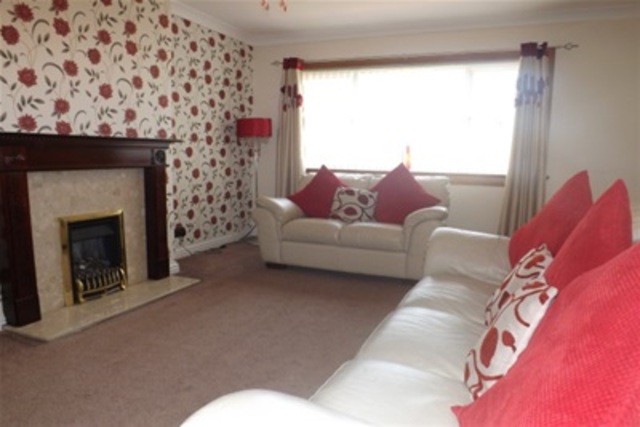  Image of 2 bedroom Flat to rent in Grampian Road Kilmarnock KA1 at Kilmarnock East Ayrshire East Ayrshire, KA1 3UP