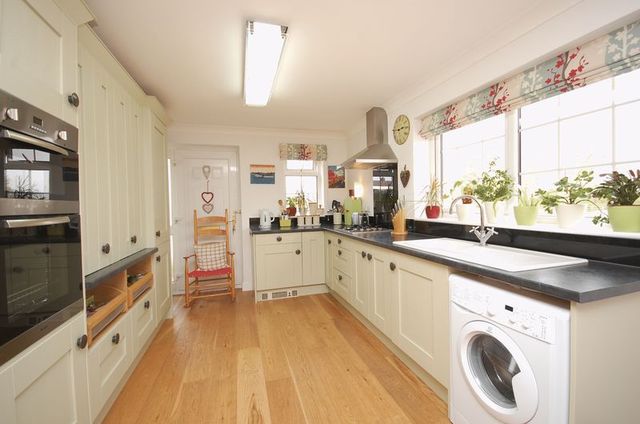  Image of 2 bedroom Detached house for sale in Green Acres Morton on Swale Northallerton DL7 at Green Acres  Northallerton, DL7 9TA