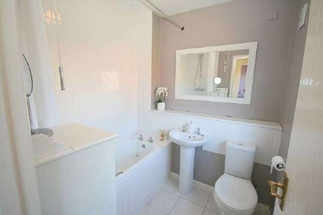  Image of 3 bedroom Detached house for sale in Green Close Stanbridge Leighton Buzzard LU7 at Stanbridge Beds Stanbridge, LU7 9JL