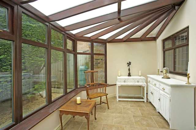  Image of 5 bedroom Detached house for sale in Grendon Road Edgcott Aylesbury HP18 at Grendon Road  Aylesbury, HP18 0TN