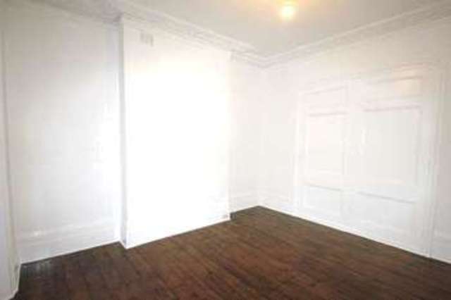  Image of 3 bedroom Flat to rent in Grosvenor Avenue London N5 at Highbury London Highbury, N5 2NL