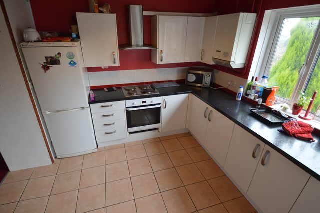  Image of 1 bedroom House Share to rent in Wood Road Treforest Pontypridd CF37 at Treforest  Glyntaff, CF37 1RG