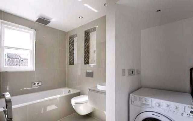  Image of Flat to rent in Gwendwr Road London W14 at West Kensington W14 9BG London, W14 9BG