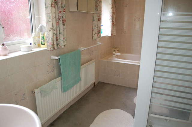  Image of 3 bedroom Detached house for sale in Manor Gardens Hampton TW12 at Manor Gardens  Hampton, TW12 2TX
