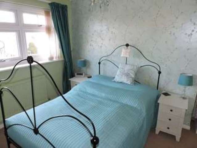  Image of 3 bedroom Semi-Detached house for sale in Handel Close Basingstoke RG22 at Handel Close  Basingstoke, RG22 4DL