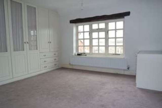  Image of 2 bedroom Detached house to rent in Hardings Wood Kidsgrove Stoke-on-Trent ST7 at Hardings Wood Kidsgrove Stoke-On-Trent, ST7 1EG