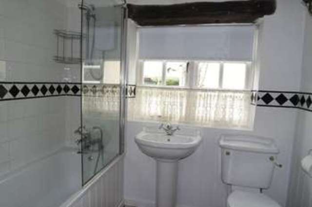  Image of 2 bedroom Detached house to rent in Hardings Wood Kidsgrove Stoke-on-Trent ST7 at Hardings Wood Kidsgrove Stoke-On-Trent, ST7 1EG
