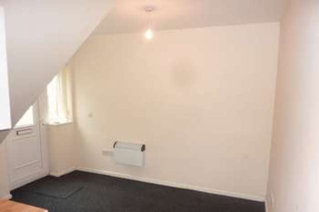  Image of 1 bedroom Flat to rent in Harrison Street Bloxwich Walsall WS3 at Harrison Street  Walsall, WS3 3HW