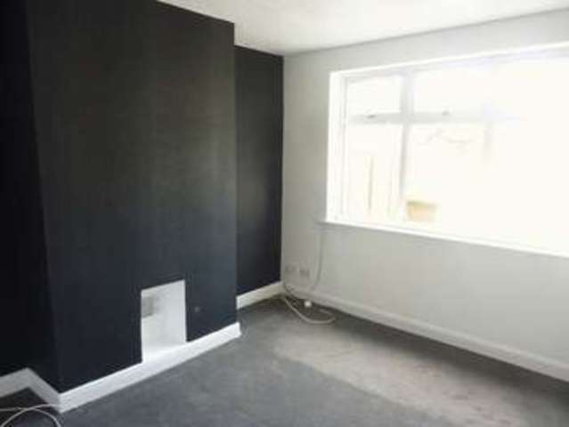  Image of 3 bedroom Semi-Detached house to rent in Harrowby Place Willenhall WV13 at Harrowby Place  Willenhall, WV13 2RA
