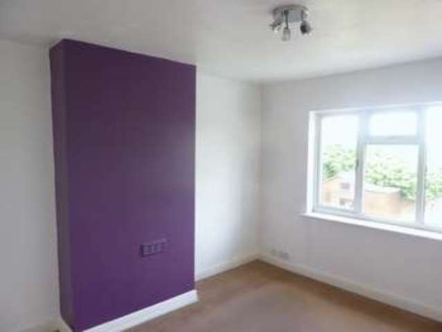  Image of 3 bedroom Semi-Detached house to rent in Harrowby Place Willenhall WV13 at Harrowby Place  Willenhall, WV13 2RA