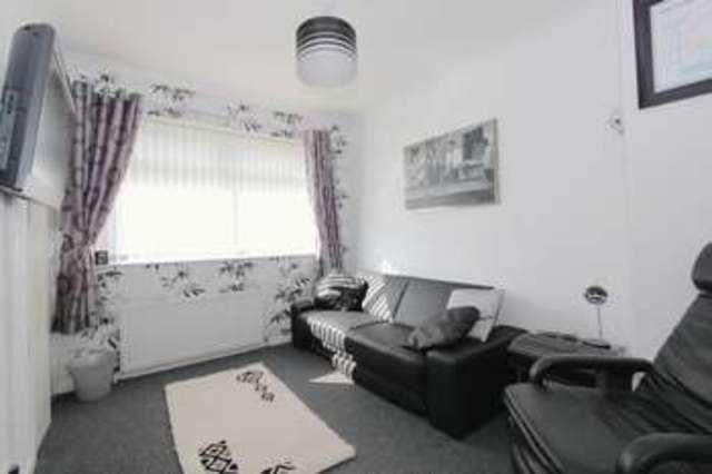  Image of 2 bedroom Semi-Detached house for sale in Hathersage Road Hull HU8 at Hathersage Road  Hull, HU8 0EN