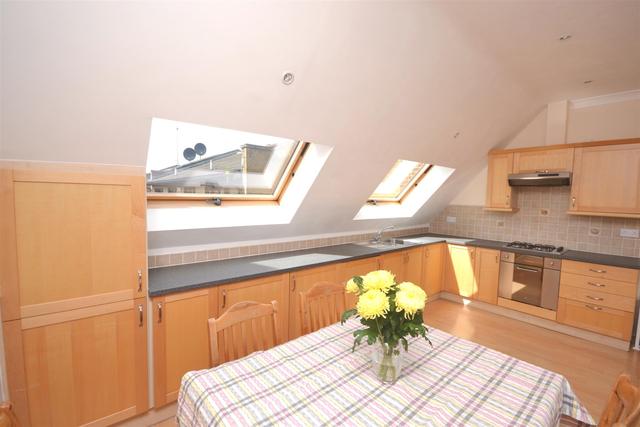  Image of 2 bedroom Property to rent in Hawley Road London NW1 at Camden, NW1 8RW