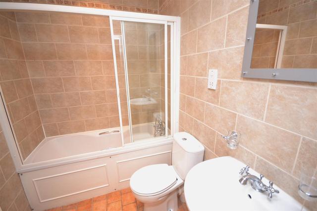 Image of 2 bedroom Property to rent in Hawley Road London NW1 at Camden, NW1 8RW