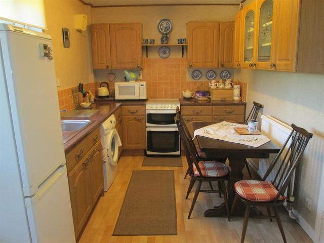  Image of 3 bedroom End of Terrace for sale in Glebe Road Hayes UB3 at Hayes Middlesex Hayes, UB3 2EA