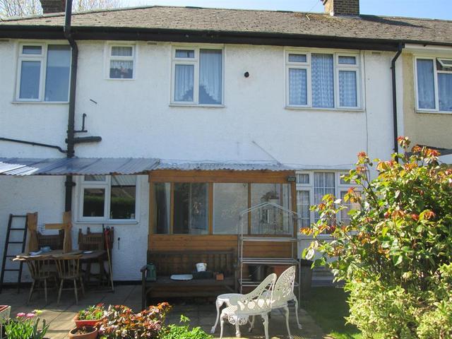 Image of 3 bedroom End of Terrace for sale in Glebe Road Hayes UB3 at Hayes Middlesex Hayes, UB3 2EA