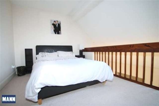  Image of 2 bedroom Flat to rent in Heatherbank Close Crayford Dartford DA1 at Dartford, DA1 3PN