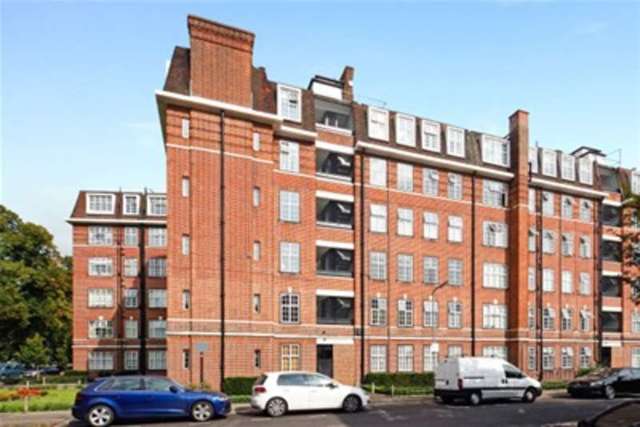  Image of 2 bedroom Flat to rent in Heathfield Terrace London W4 at London, W4 4LR