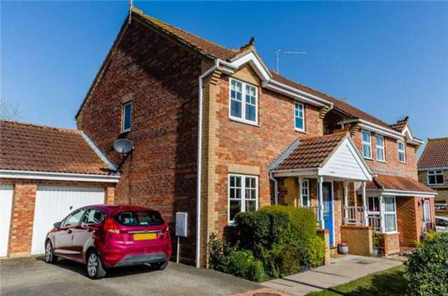  Image of 3 bedroom Detached house for sale in Henley Way Ely CB7 at Ely, CB7 4YJ