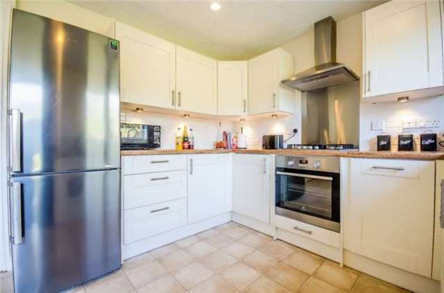  Image of 3 bedroom Detached house for sale in Henley Way Ely CB7 at Ely, CB7 4YJ
