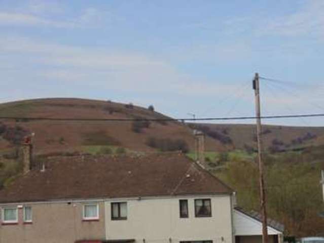  Image of 2 bedroom Flat for sale in Heol Waun Talywain Pontypool NP4 at Heol Waun Talywain Pontypool, NP4 7JZ