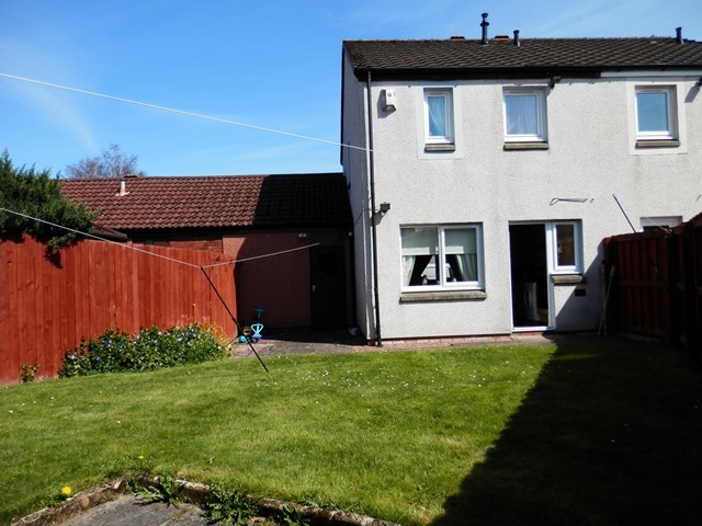  Image of 3 bedroom Semi-Detached house to rent in Hermitage Drive Perth PH1 at Perth Perthshire Perthshire, PH1 2SY