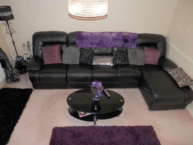  Image of 3 bedroom Semi-Detached house to rent in Hermitage Drive Perth PH1 at Perth Perthshire Perthshire, PH1 2SY