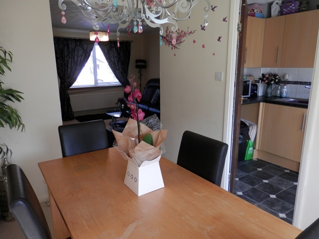  Image of 3 bedroom Semi-Detached house to rent in Hermitage Drive Perth PH1 at Perth Perthshire Perthshire, PH1 2SY