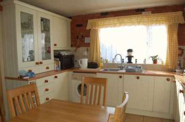  Image of 3 bedroom Terraced house for sale in Hewitt Close Wheathampstead St. Albans AL4 at Hewitt Close Wheathampstead St. Albans, AL4 8TQ