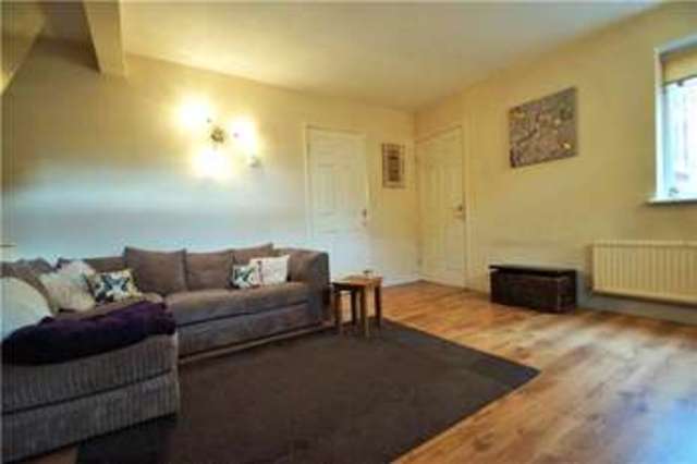  Image of 2 bedroom Detached house to rent in Hexham Close Owlsmoor Sandhurst GU47 at Owlsmoor Sandhurst Sandhurst, GU47 0QP