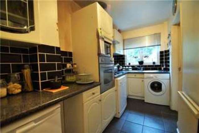  Image of 2 bedroom Detached house to rent in Hexham Close Owlsmoor Sandhurst GU47 at Owlsmoor Sandhurst Sandhurst, GU47 0QP