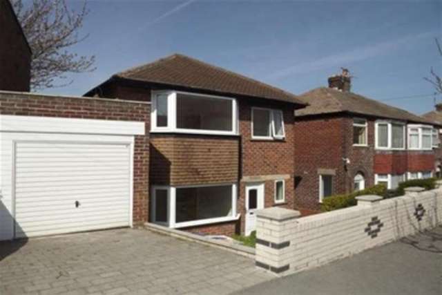  Image of 3 bedroom Detached house to rent in High Storrs Road Sheffield S11 at Sheffield, S11 7LE