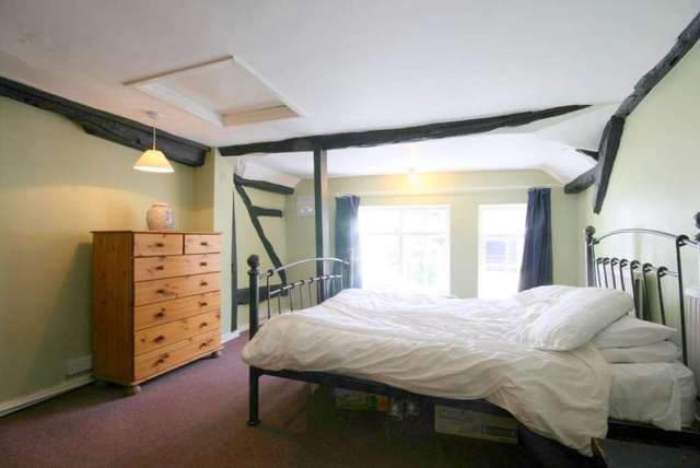  Image of 5 bedroom Detached house for sale in High Street Hemel Hempstead HP1 at High Street Old Town Hemel Hempstead, HP1 3AH